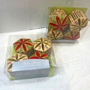 NEW 8 Holiday Paper Festive Favors Unique Table Name Tags Present Tags Boxes